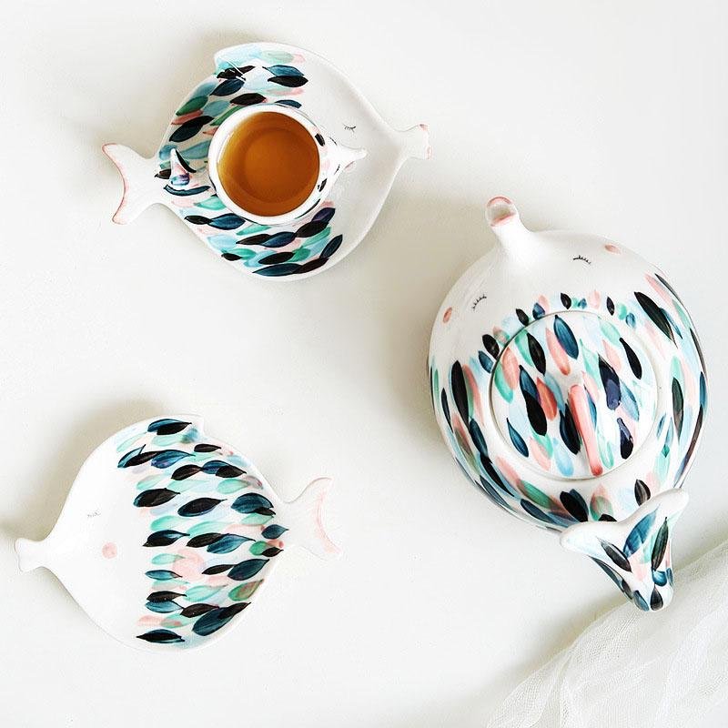 Kissing Fish Teacup Set - Coffee &amp; Tea Sets - YALA LIFE