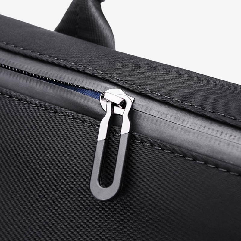 Loid Backpack Loyd Black Travel Backpack | Yala Life™
